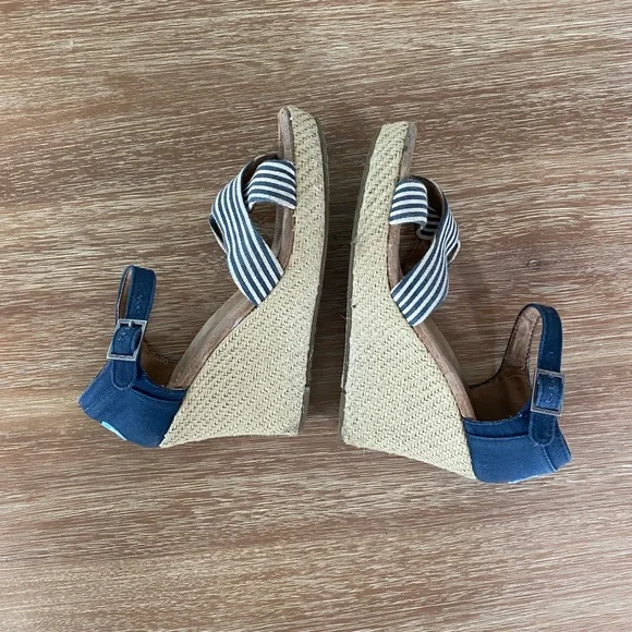 Toms Women’s Wedge Espadrille Strappy Sandals University Navy Size 8 - Picture 10 of 14